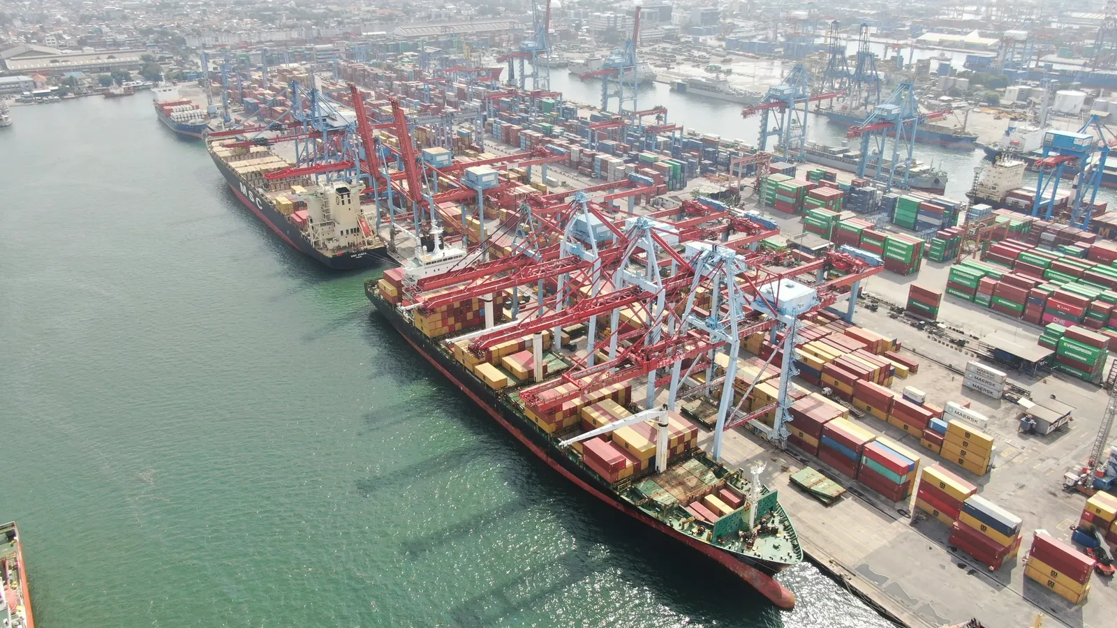 Port logistics and container shipping